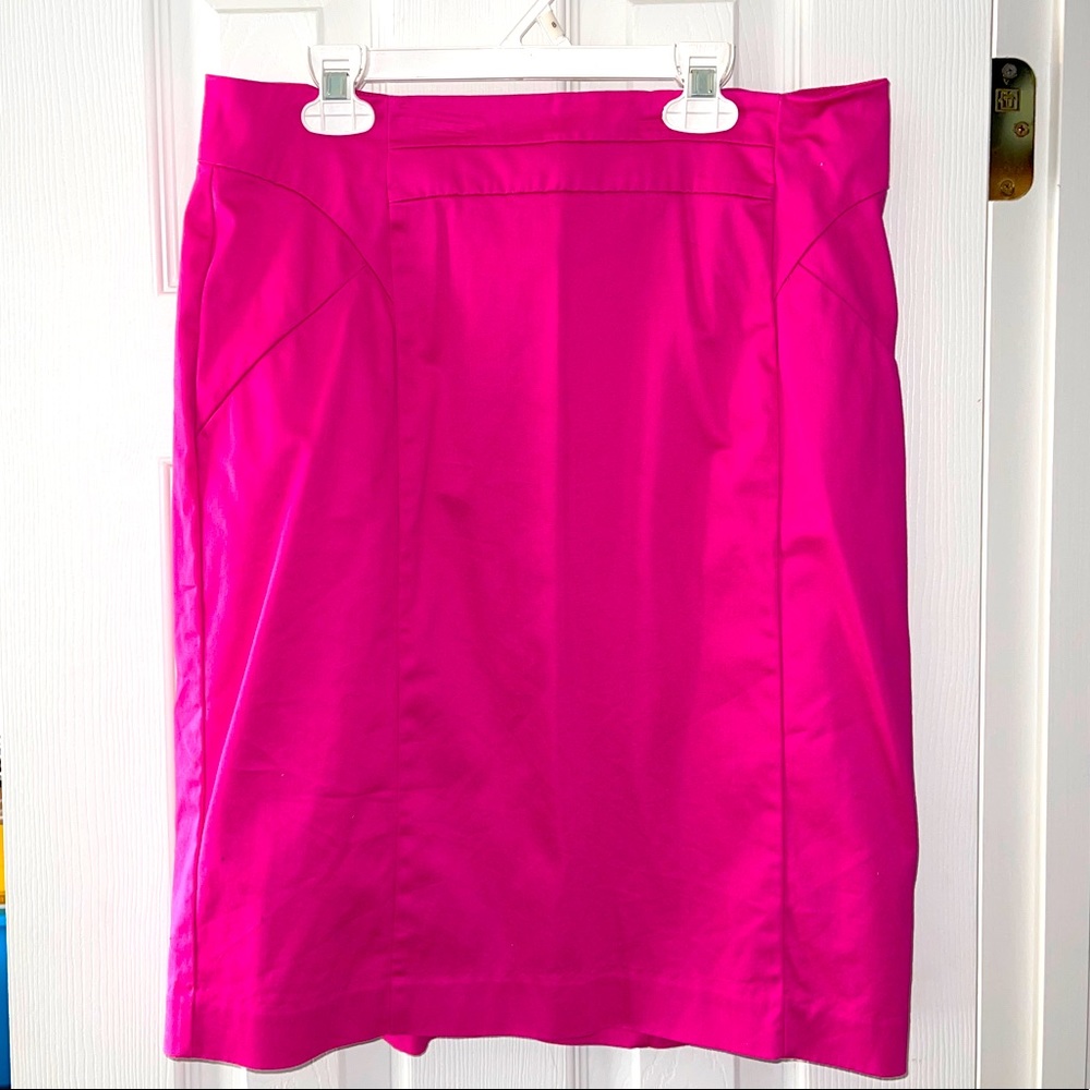 💗 Worthington Pencil Skirt ✏️
